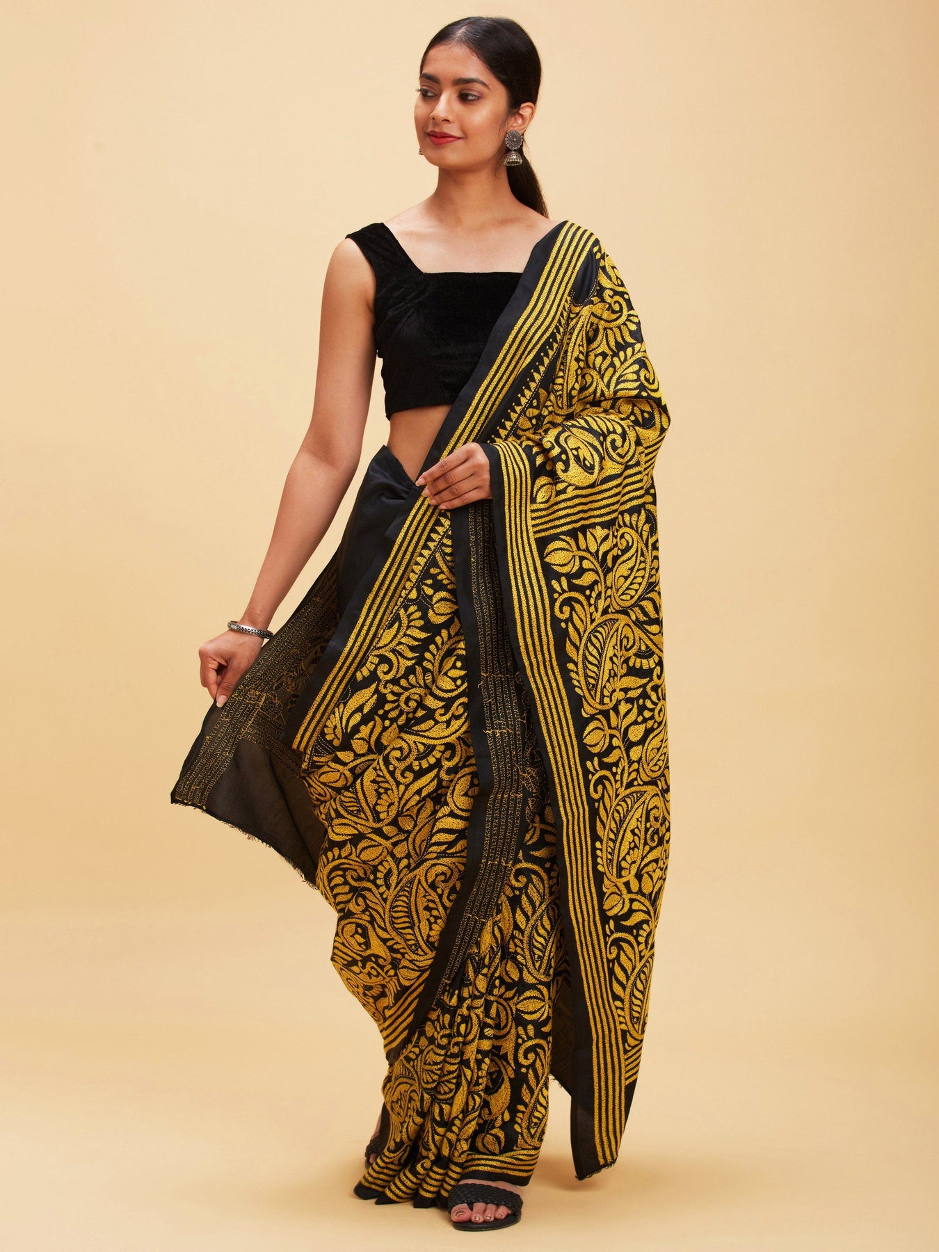 Full body handwork kantha stitch saree (Black) in Pune at best price by  Rajabai Collection Ladies Shopee - Justdial